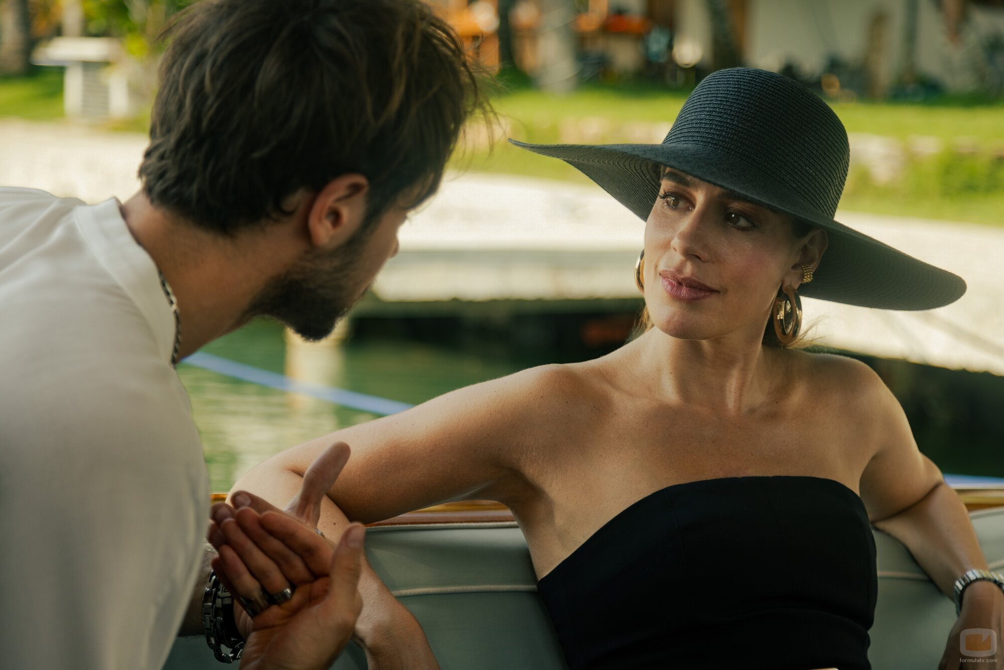 Manuela González en el 2x02 de 'Perfil Falso'