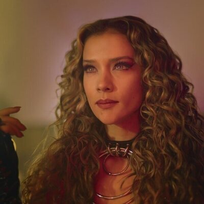 Carolina Miranda en 2x06 titulado 'La chica que sabía demasiado' de 'Perfil Falso'