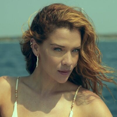 Imagen de Carolina Miranda en 2x10 'La sangre y la esperanza' de 'Perfil Falso'