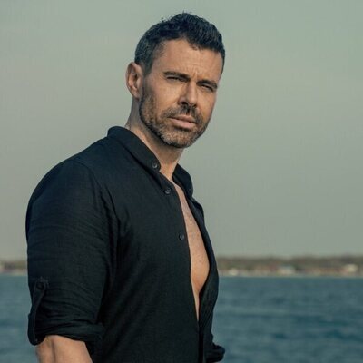 Emmanuel Esparza en la temporada 2 y el capítulo 10 de 'Perfil Falso'