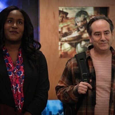 Naomi Ekperigin en '1000%' de 'Mythic Quest: Raven's Banquet'