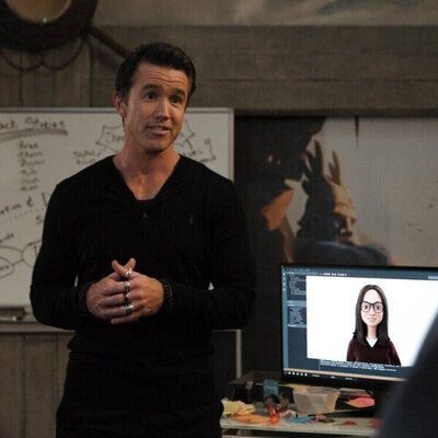 Rob McElhenney en el 4x02 de 'Mythic Quest: Banquete de Cuervos'