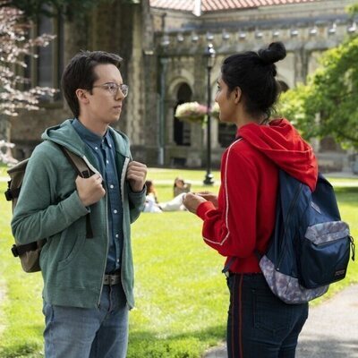 Mekki Leeper en 1x01 titulado 'Bienvenidos a la Universidad de Essex' de 'La vida sexual de las universitarias'