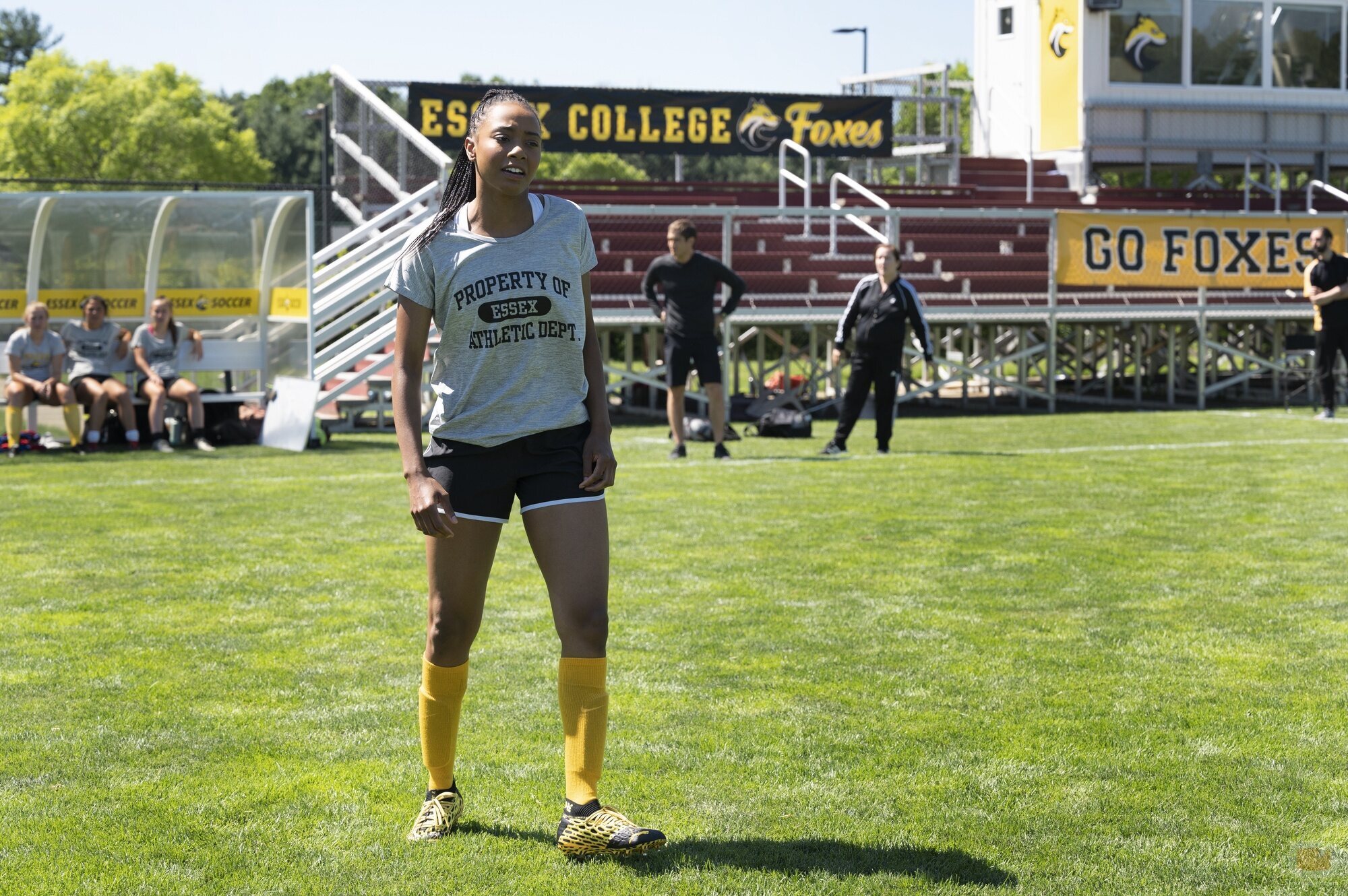 Foto de Alyah Chanelle Scott en el 1x01 de 'La vida sexual de las universitarias'