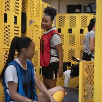 Renika Williams en el 1x01 de 'La vida sexual de las universitarias'
