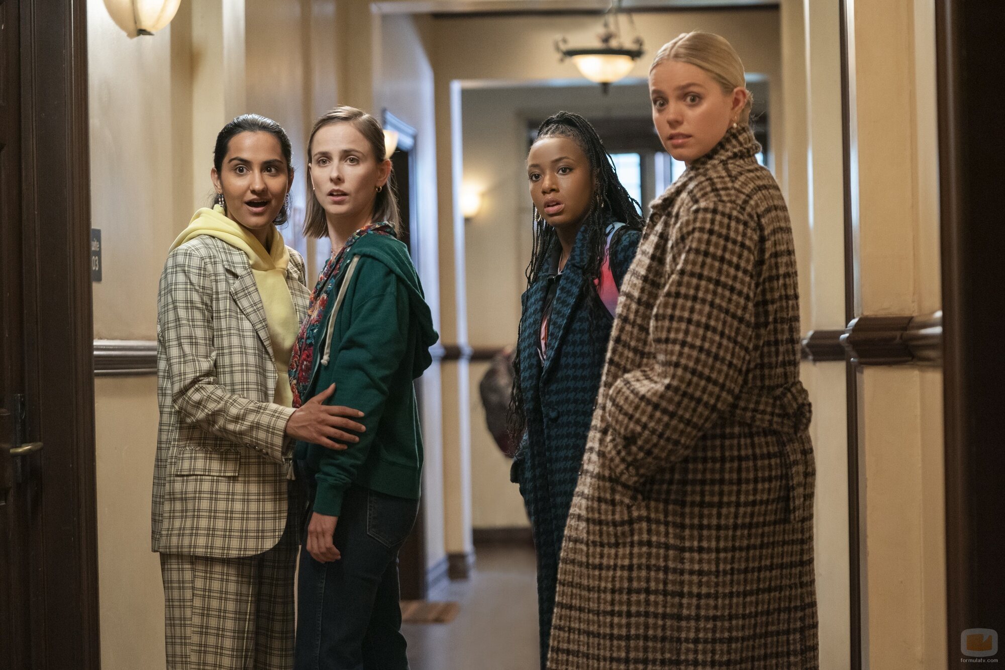 Imagen de 2x01 titulado 'Se acerca el invierno' de 'La vida sexual de las universitarias'