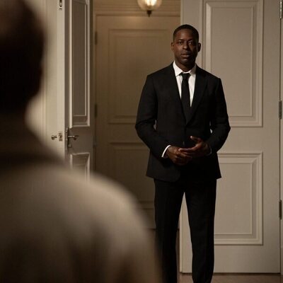 Sterling K. Brown en 1x01 titulado 'Wildcat ha caído' de 'Paradise'