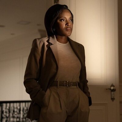 Krys Marshall en el 1x01 de 'Paradise'