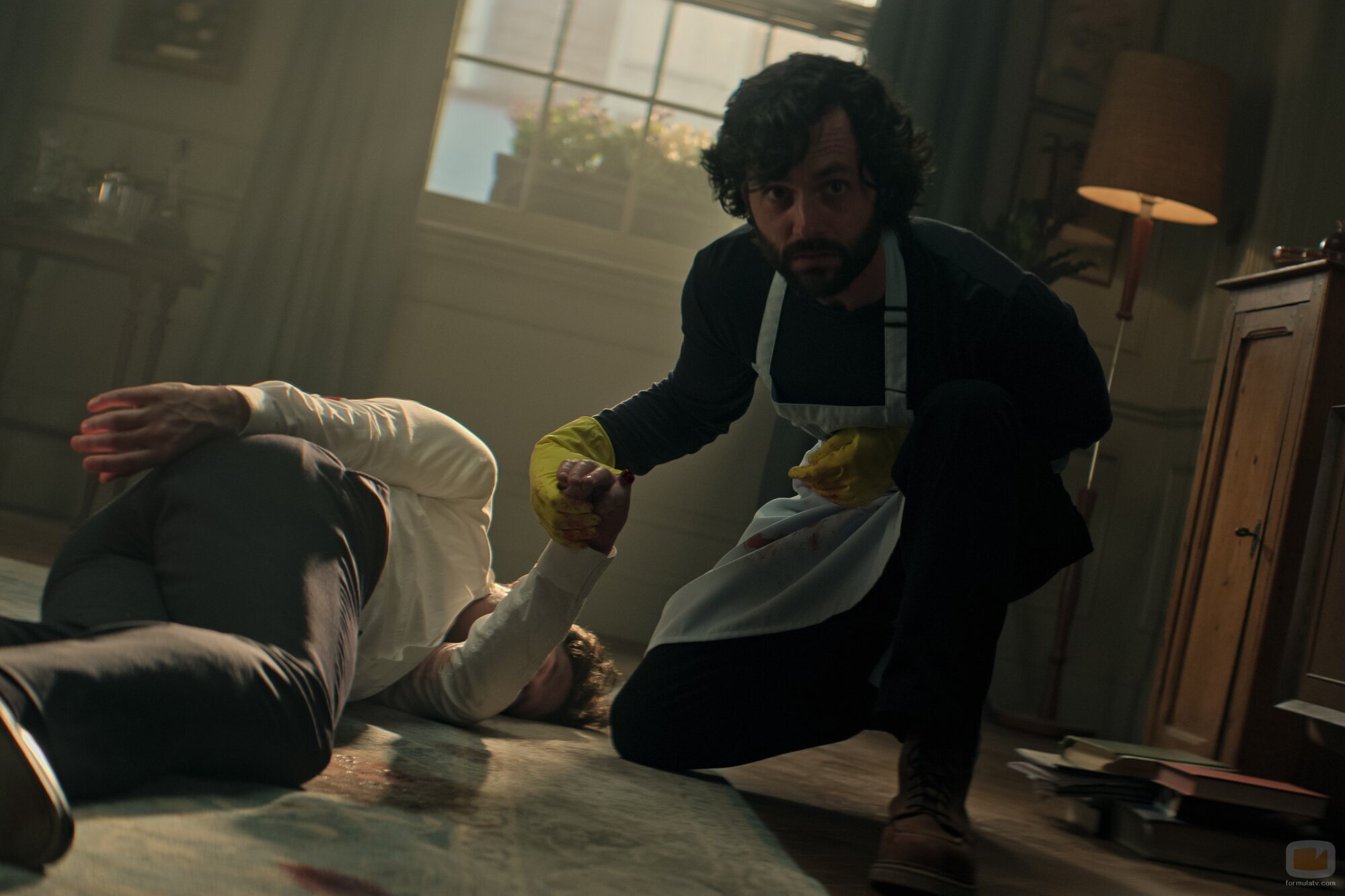 Penn Badgley en Capítulo 1 titulado 'Joe se toma unas vacaciones' de 'You'