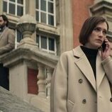 Charlotte Ritchie en el 4x02 de 'You'