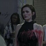 Charlotte Ritchie en 4x02 titulado 'Retrato del artista' de 'You'