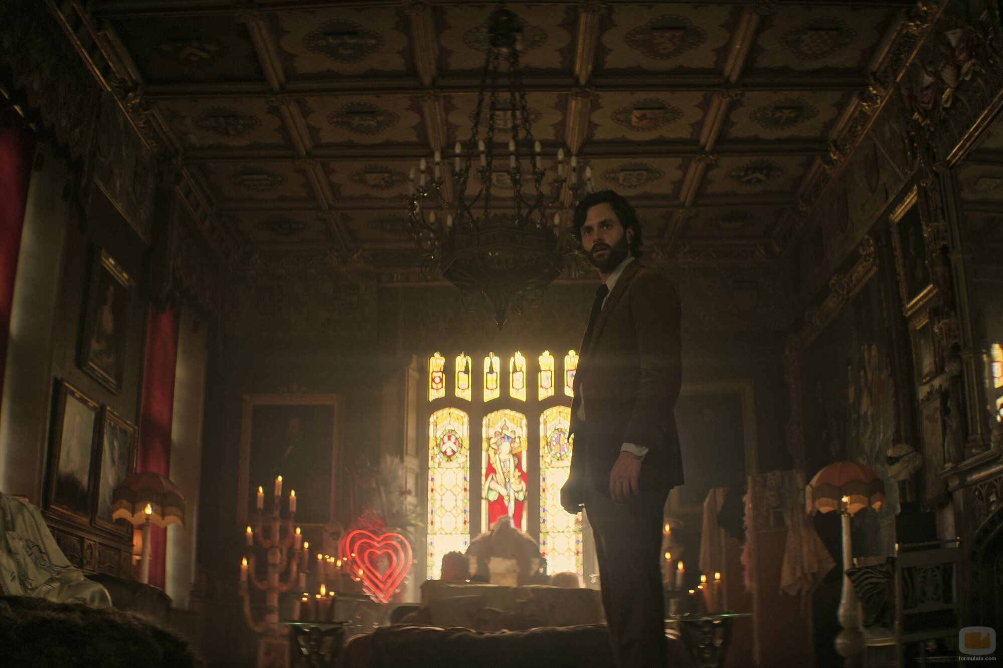 Penn Badgley en 4x04 titulado 'Hampsy' de 'You'