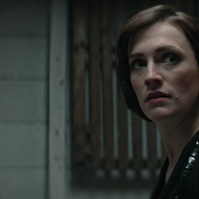 Charlotte Ritchie en 'El zorro y el sabueso' de 'You'