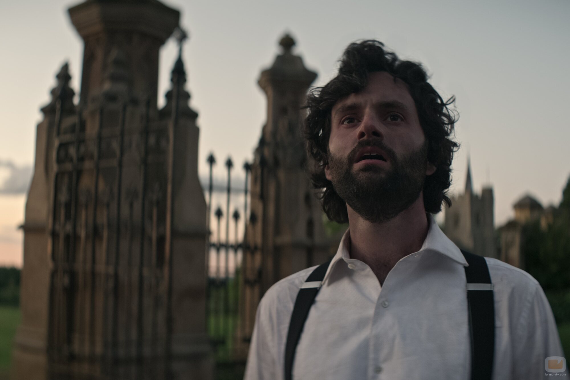 Penn Badgley en la temporada 4 y el capítulo 05 de 'You'