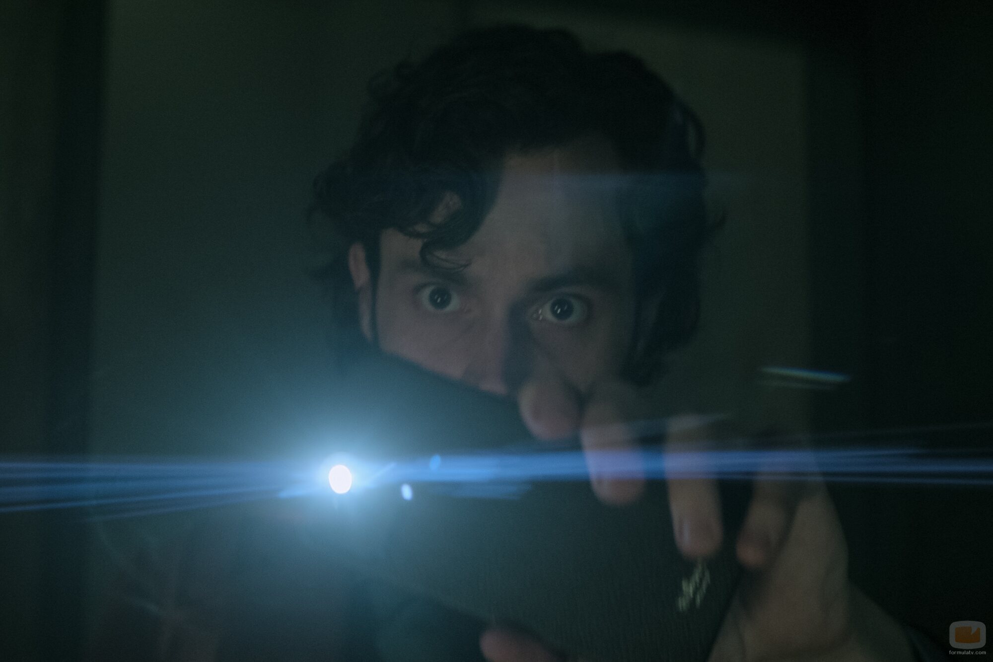 Penn Badgley en 4x09 'Ella no está allí' de 'You'