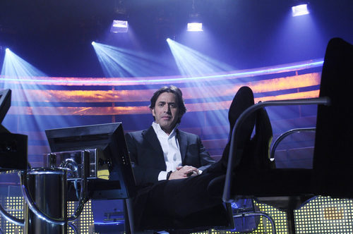 Antonio Garrido presenta '¿Quién quiere ser millonario?'