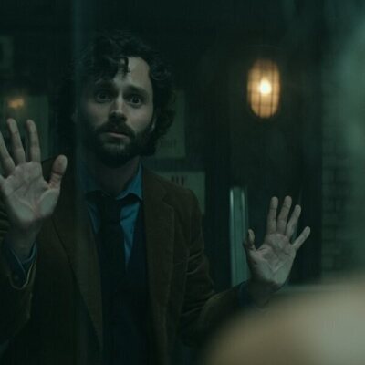 Imagen de Penn Badgley en 4x09 'Ella no está allí' de 'You'