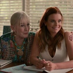 JoAnna García y Caroline Lagerfelt en el 3x10 de 'Sweet Magnolias'