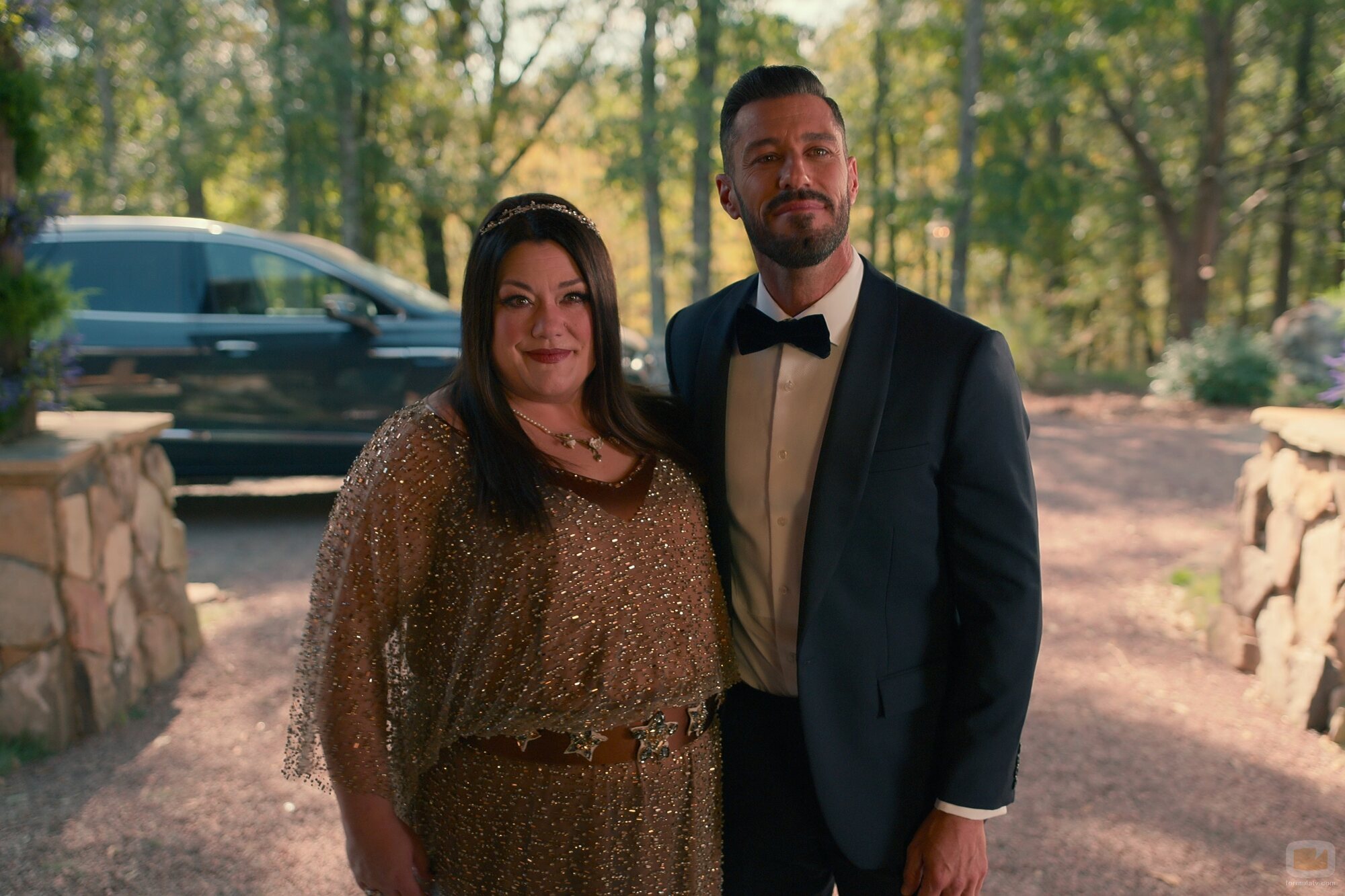 Brooke Elliott y Brandon Quinn en 3x10 titulado 'Guárdame un sitio' de 'Sweet Magnolias'