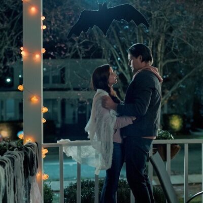 Justin Bruening en 4x01 'Al otro lado del velo' de 'Sweet Magnolias'