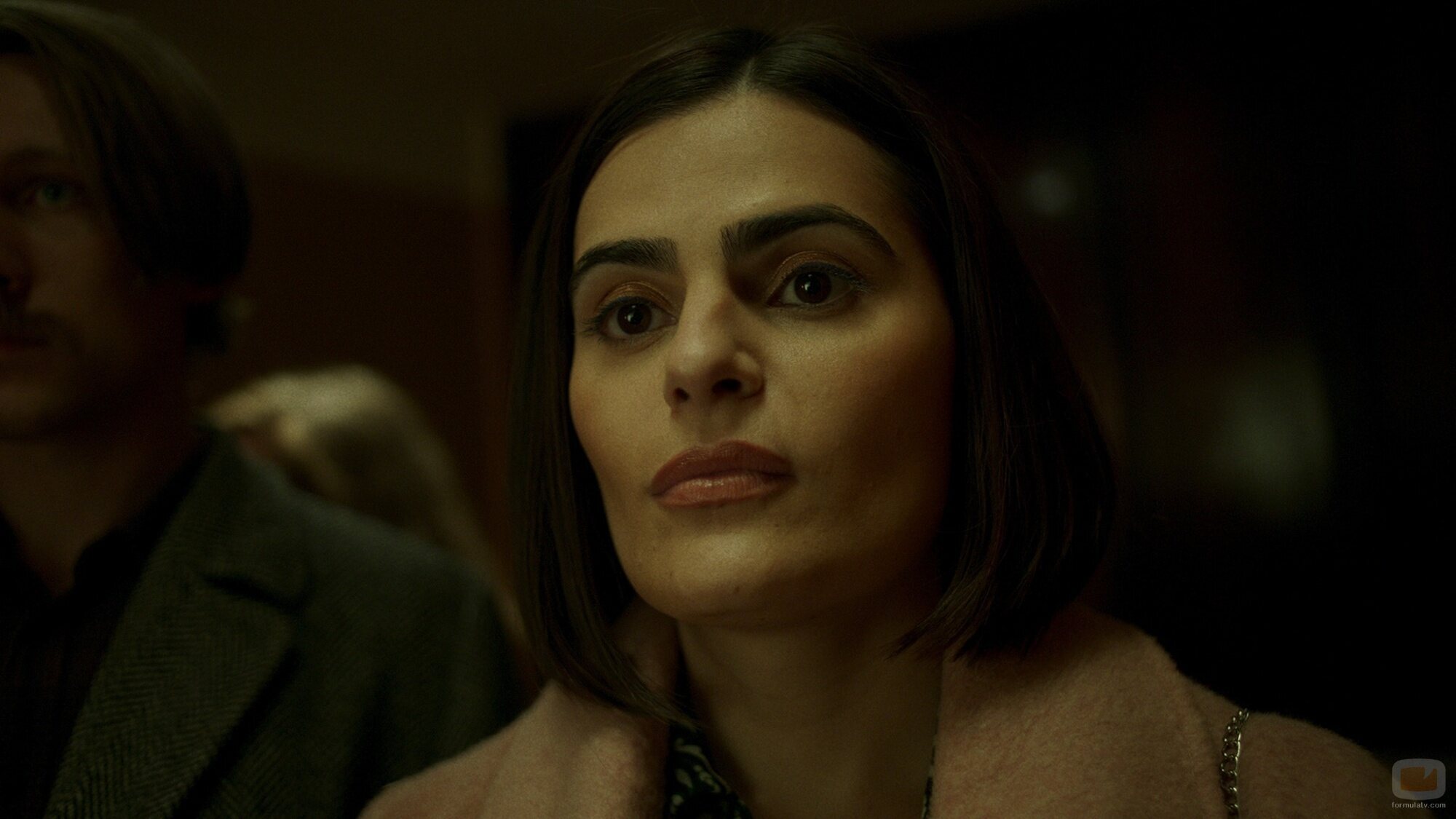 Nava Mau en el 1x03 de 'Mi reno de peluche'