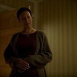 Nina Sosanya en Capítulo 3 titulado 'Episodio 3' de 'Mi reno de peluche'
