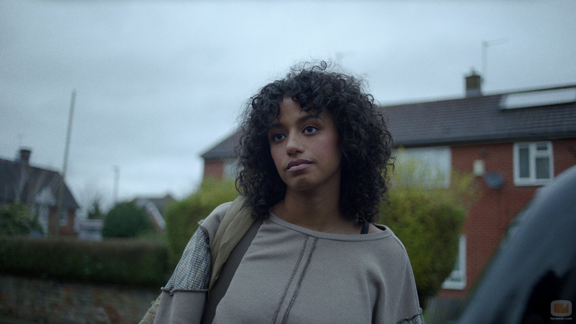 Shalom Brune-Franklin en Capítulo 4 titulado 'Episodio 4' de 'Mi reno de peluche'