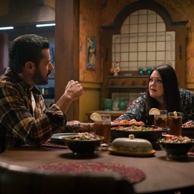 Brooke Elliott y Brandon Quinn en el 4x03 de 'Dulces Magnolias'
