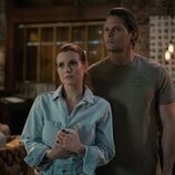 Justin Bruening y JoAnna García en 'Sin perder el norte' de 'Sweet Magnolias'