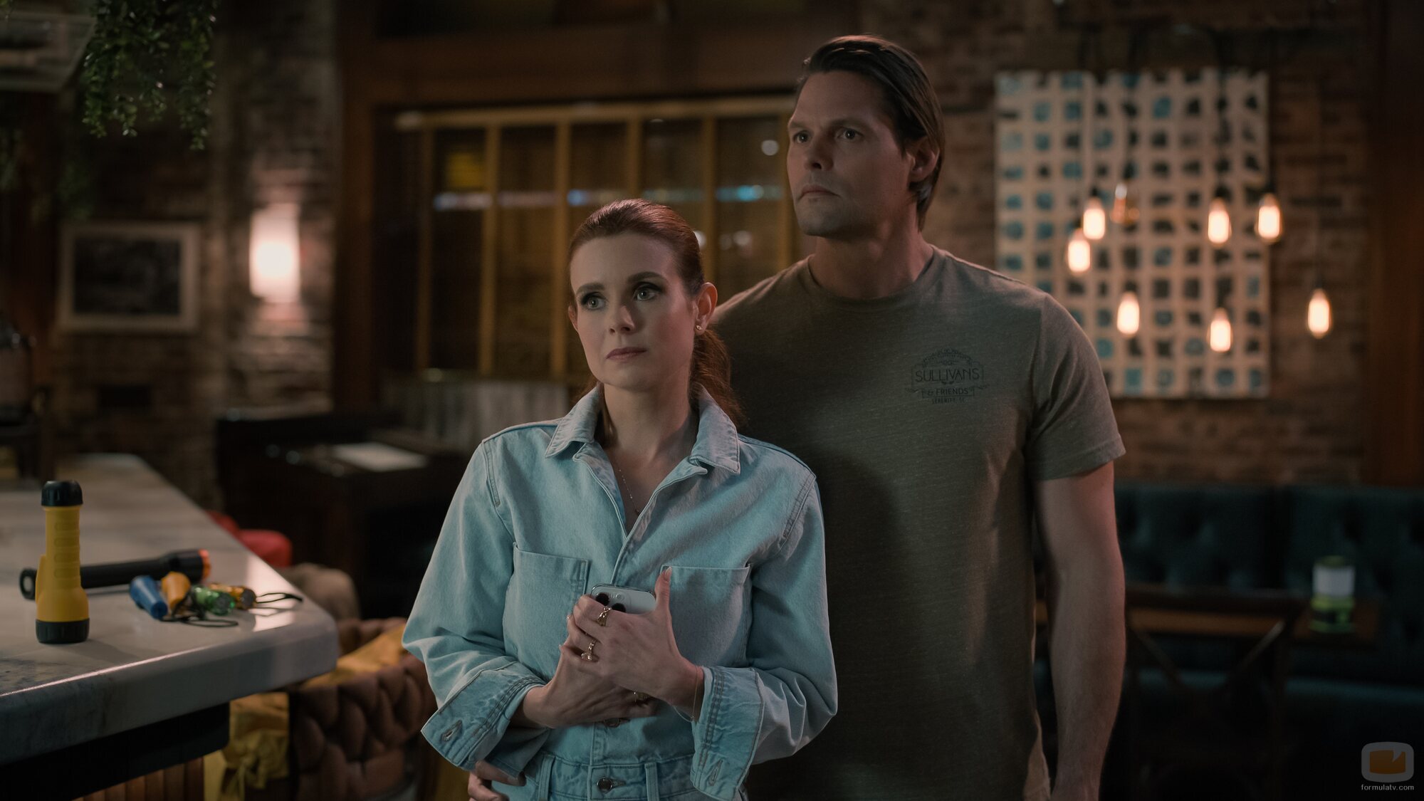 Justin Bruening y JoAnna García en 'Sin perder el norte' de 'Sweet Magnolias'