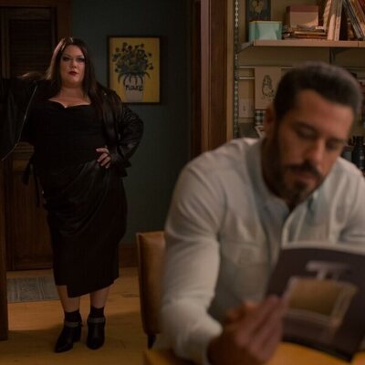 Brooke Elliott y Brandon Quinn en el 4x07 de 'Sweet Magnolias'