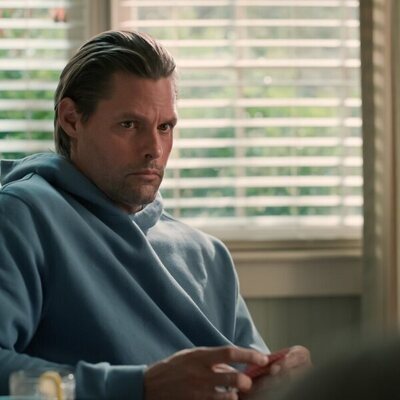 Justin Bruening en Capítulo 7 titulado 'Secretos ocultos' de 'Sweet Magnolias'