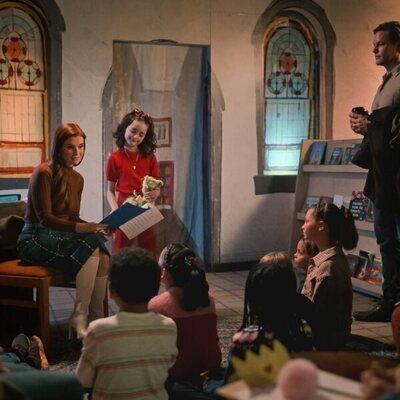 Justin Bruening y JoAnna García en el 'No temáis' de 'Dulces Magnolias'
