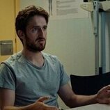 Foto de Joan Amargós en 1x01 titulado 'Eros y tanatorio' de 'A muerte'