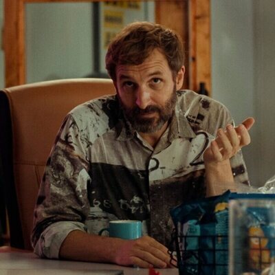 Julián Villagrán en 1x02 titulado 'La cita' de 'A muerte'