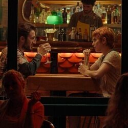 Foto de Verónica Echegui y Joan Amargós en 1x02 'La cita' de 'A muerte'