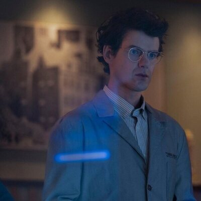 Foto de Peter Mark Kendall en 'Watson' de 'Watson'
