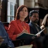 Escena de Carrie Preston en Capítulo 7 titulado 'Una mujer enfadada' de 'Elsbeth'