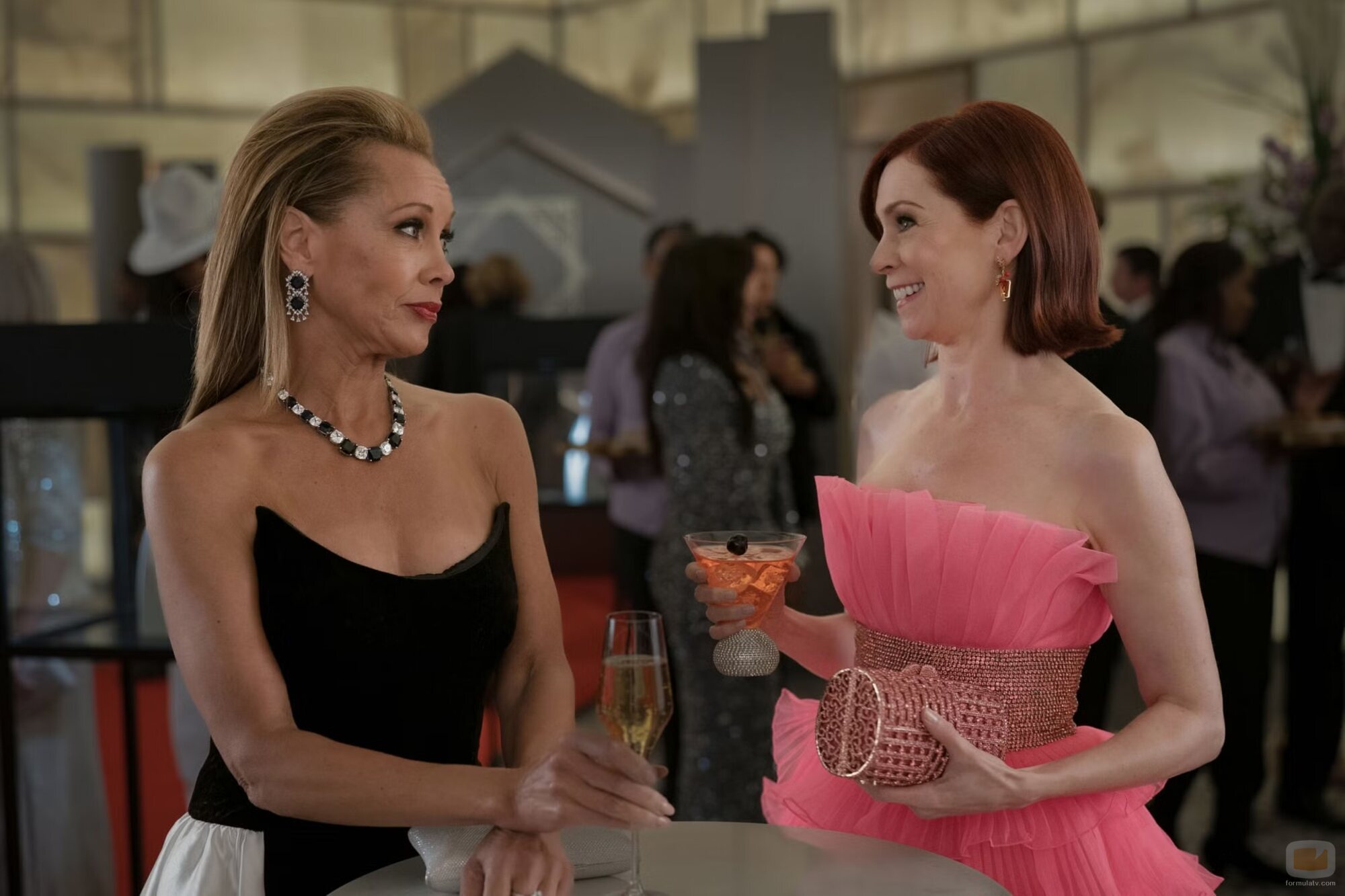 Vanessa Williams y Carrie Preston en el 2x04 de 'Elsbeth'