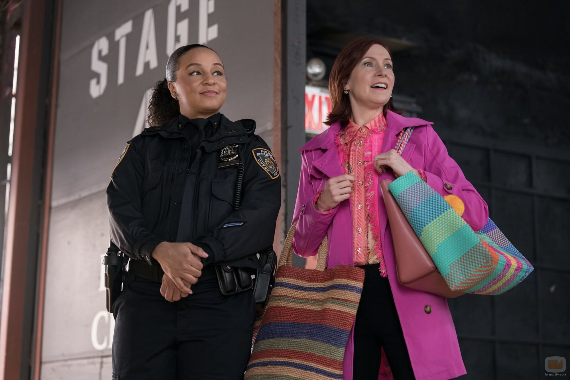 Carrie Preston y Carra Patterson en Capítulo 8 titulado 'Fatigas y problemas' de 'Elsbeth'
