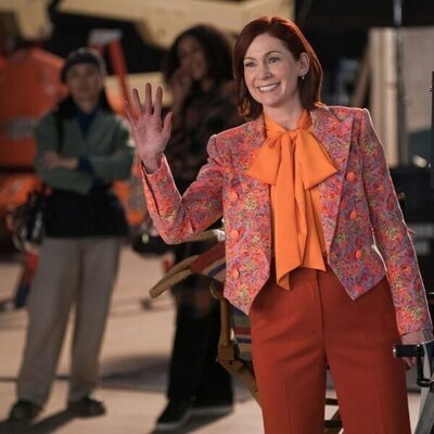 Carrie Preston en la temporada 2 y el capítulo 08 de 'Elsbeth'