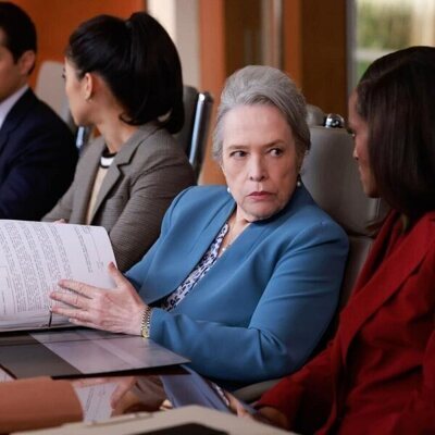 Kathy Bates en la temporada 1 y el capítulo 04 de 'Matlock'