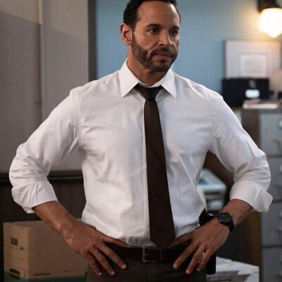 Daniel Sunjata en la temporada 1 y el capítulo 03 de 'High Potential'