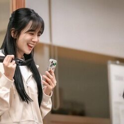 Kim Jisoo en el 1x01 de 'Newtopia'