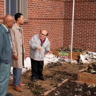 Imagen de 4x09 titulado 'Voluntarios' de 'Colegio Abbott'