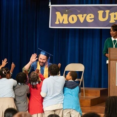 Charlie Day y Sheryl Lee Ralph en el 4x09 de 'Abbott Elementary'