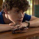 Sam Nivola en el 3x02 de 'The White Lotus'