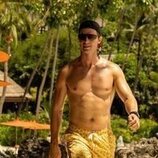 Patrick Schwarzenegger en Capítulo 2 titulado 'Special Treatments' de 'The White Lotus'