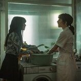 Marta Poveda en 1x01 titulado 'Episodio 1' de 'Asuntos internos'