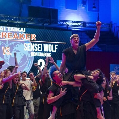 Imagen de Capítulo 15 titulado 'Exdegenerado' de 'Cobra Kai'